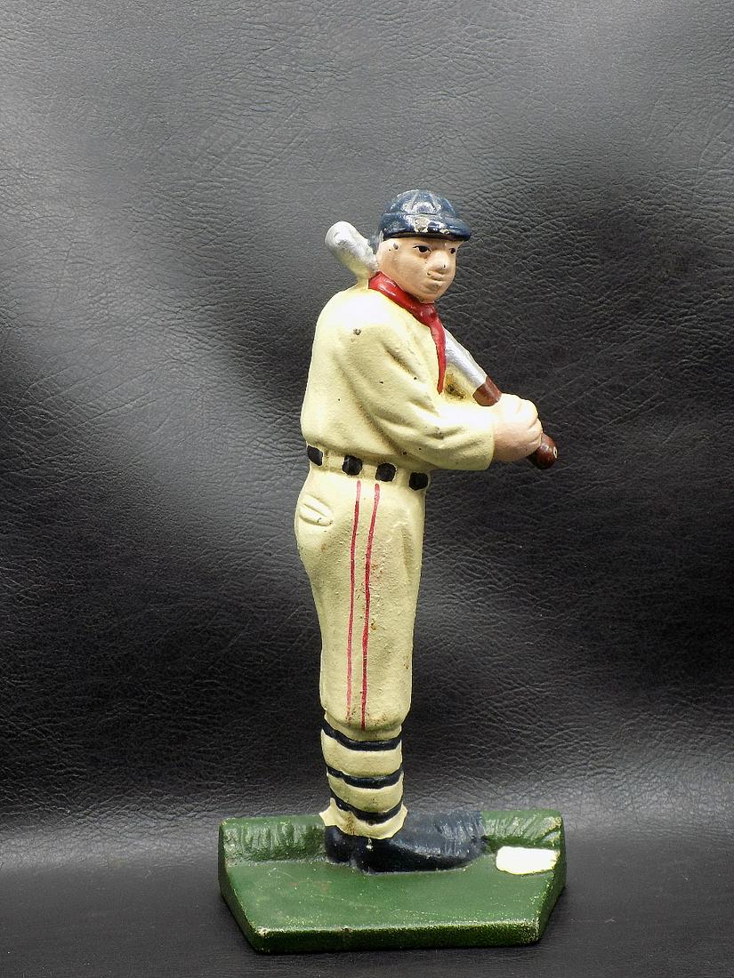 Cast iron baseball figure doorstop (1 of 7)