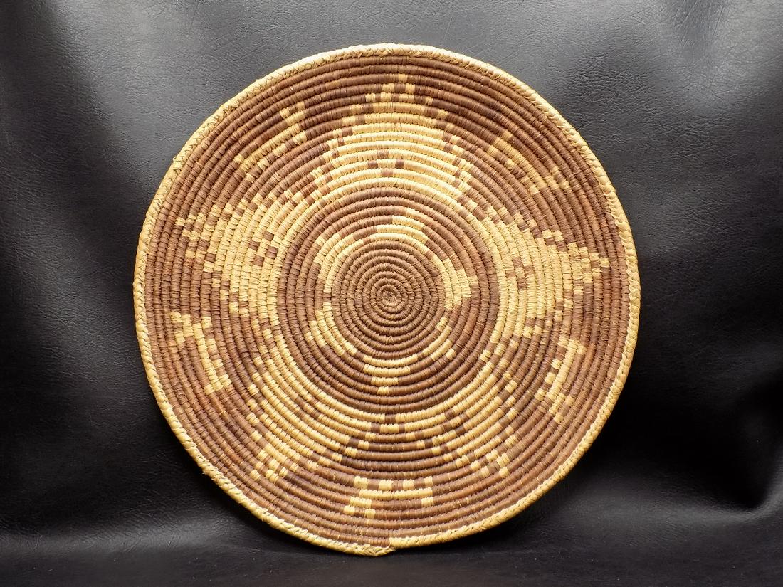 Vintage Native American Indian style Basket (1 of 3)
