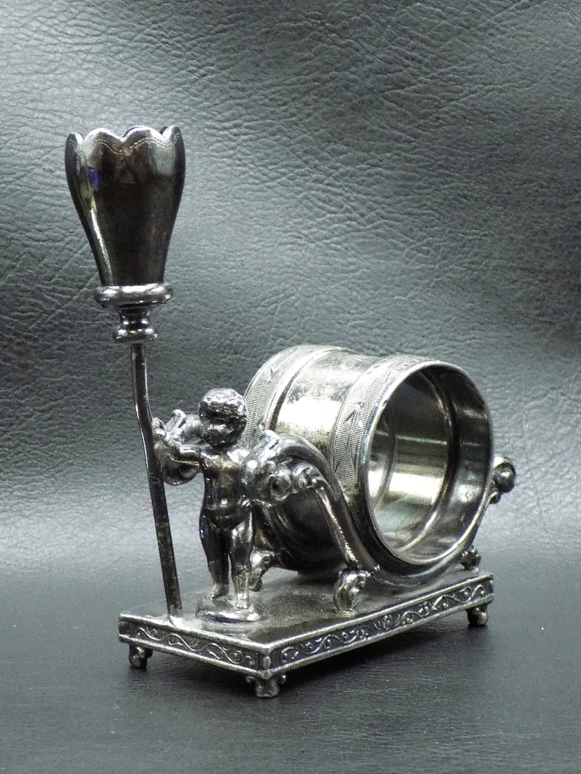 Antique figural silverplate napkin ring (1 of 7)