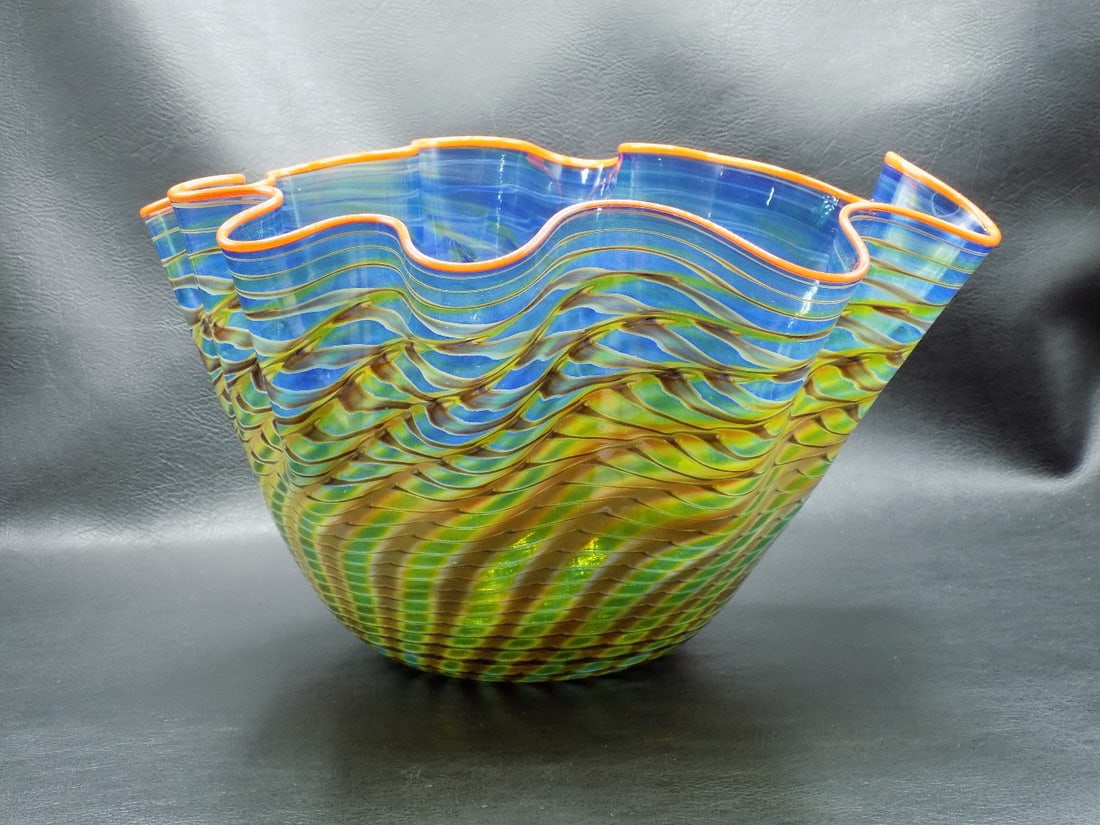 Fantastic  art glass bowl artist signed Eben Horton (1 of 13)