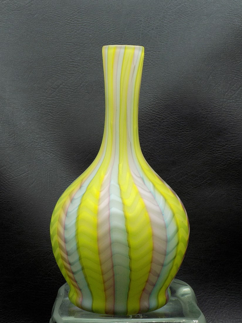 Fabulous vintage Murano Rainbow ribbon satin art glass (1 of 6)