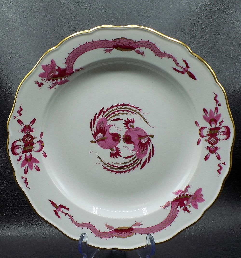 Beautiful early antique decorated Meissen: Beautiful early antique decorated Meissen bowl. Beautiful colors. Great quality and detail. Marked on bottom with cross swords as shown in photos. 9 7/8 wide x 1 ¼ inches tall