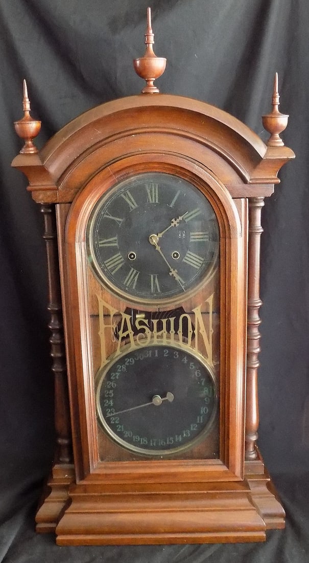 Antique black double dial New Haven Fashion 9 Southern Calendar Clock (1 of 9)