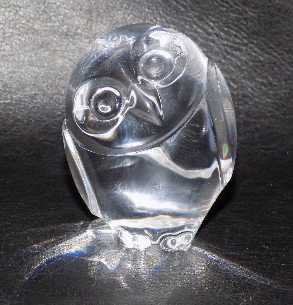 Vintage signed Steuben art glass owl (1 of 6)