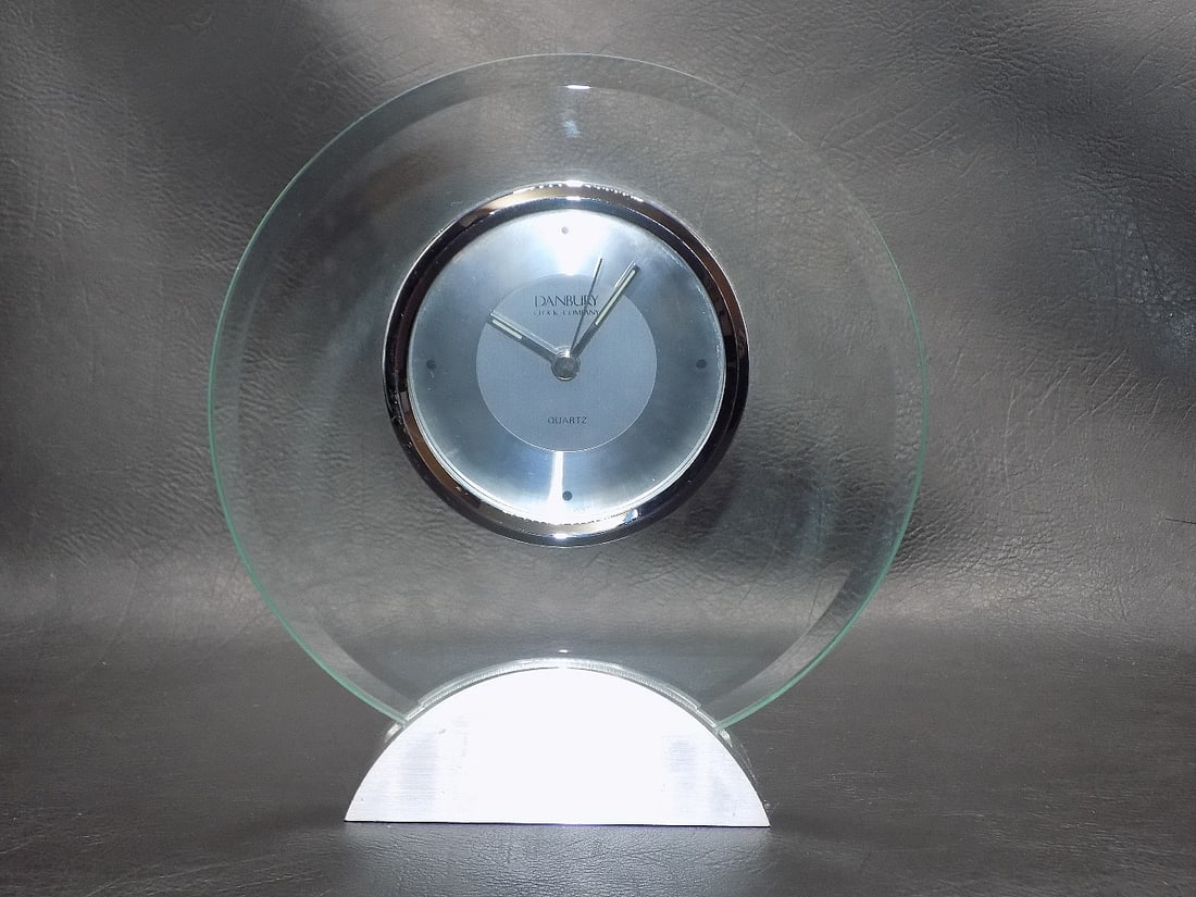 Vintage midcentury modern  Danbury Clock (1 of 7)