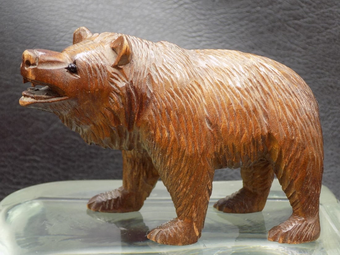 Vintage hand carved Black Forest bear.  Great quality and detail (1 of 5)