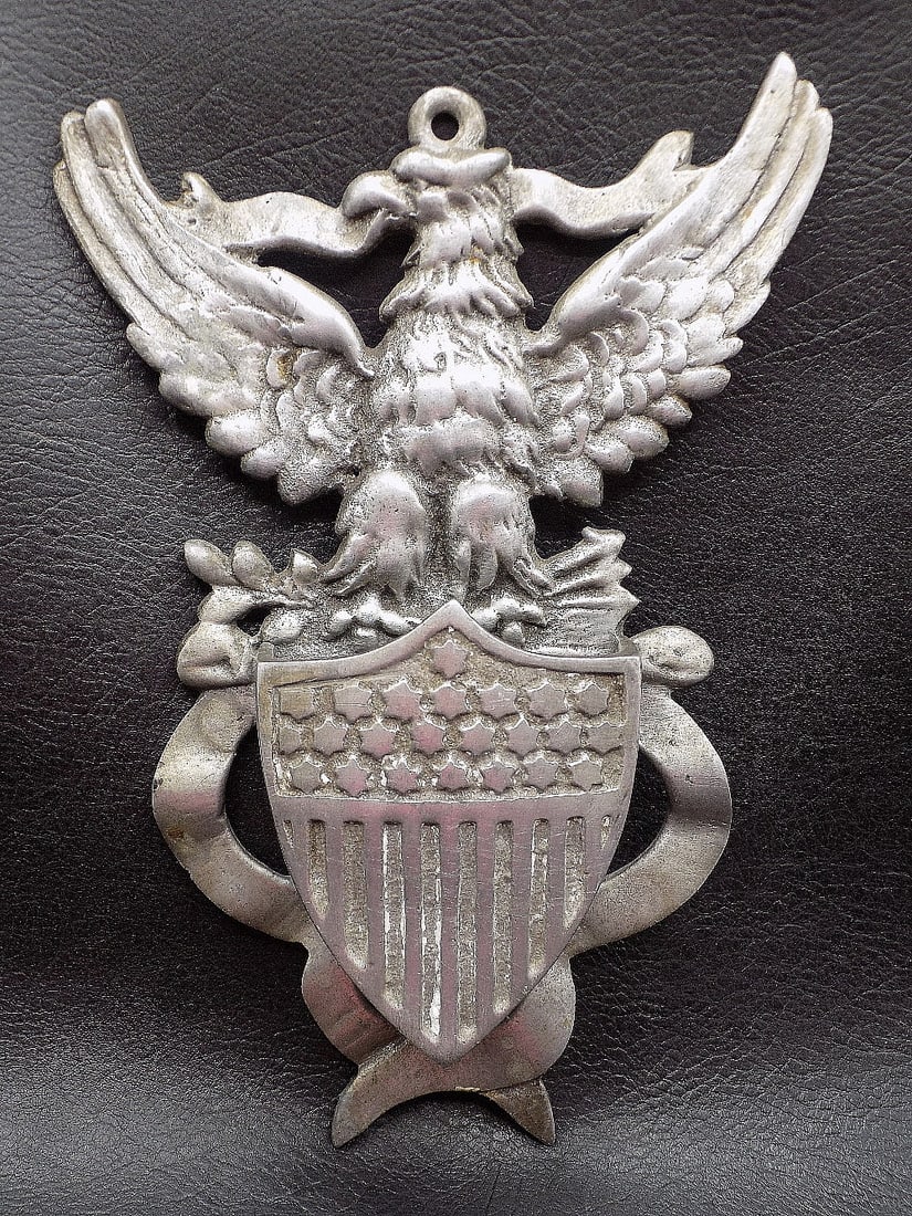 Neat vintage eagle match holder (1 of 4)