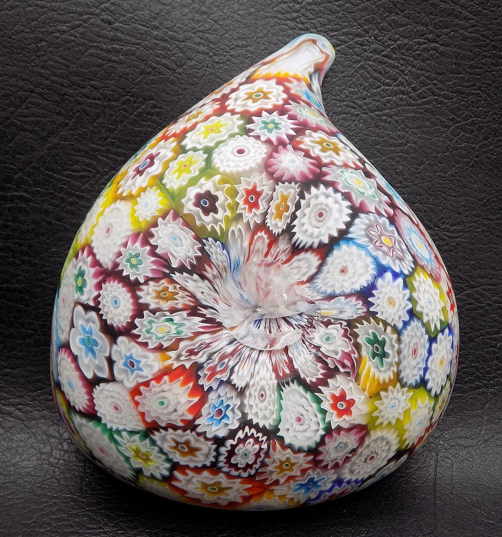 Very fine vintage Murano Venetian millefiori art glass leaf shaped bowl (1 of 10)