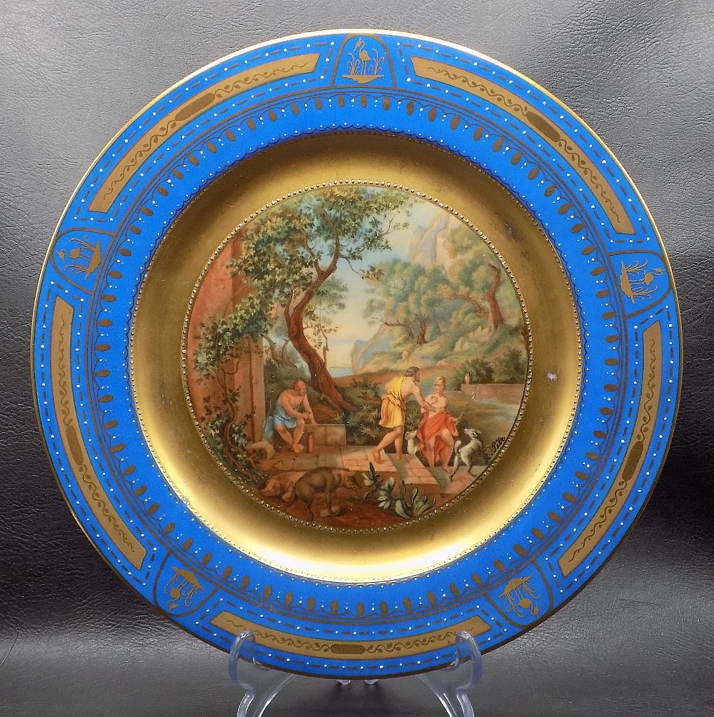 Fabulous Victorian decorated Royal Vienna artist signed plate. R. Pilz (1 of 10)