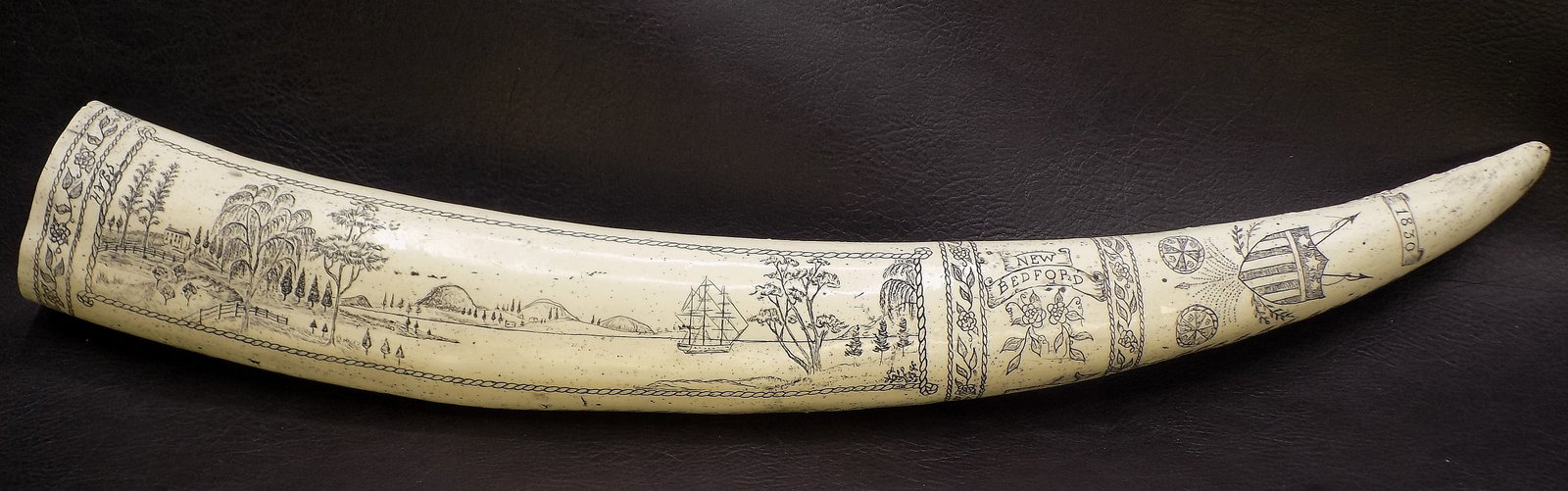 Early American Scene composition scrimshaw: Early American Scene composition scrimshaw. Not REAL tusk. Great quality and detail. Created in last twenty years. 16 ¼ inches long.