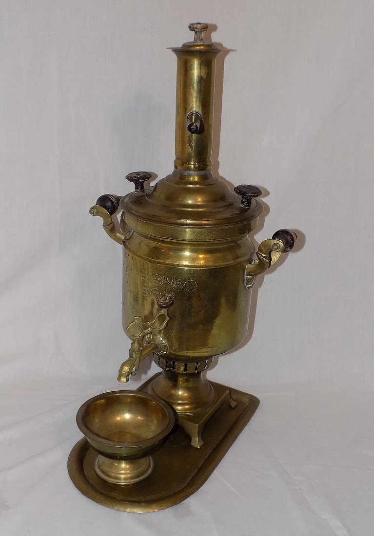Very nice vintage Russian samovar (1 of 7)