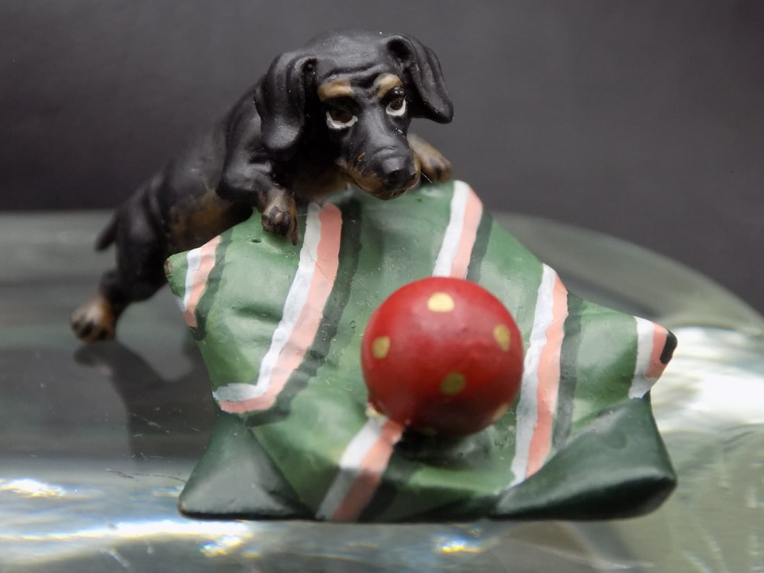 Cute vintage Vienna cold painted Bergman bronze dog playing with ball (1 of 8)