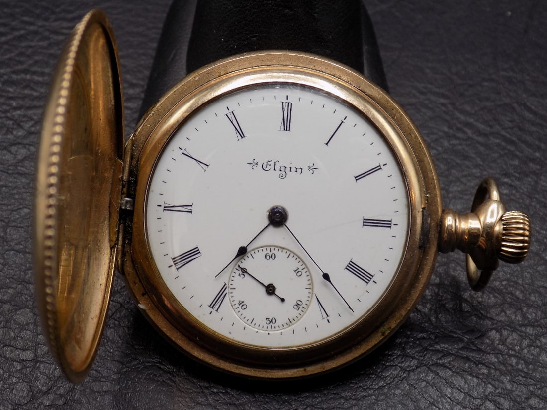 Beautiful antique engraved gold fill hunting case Elgin pocket watch (1 of 10)