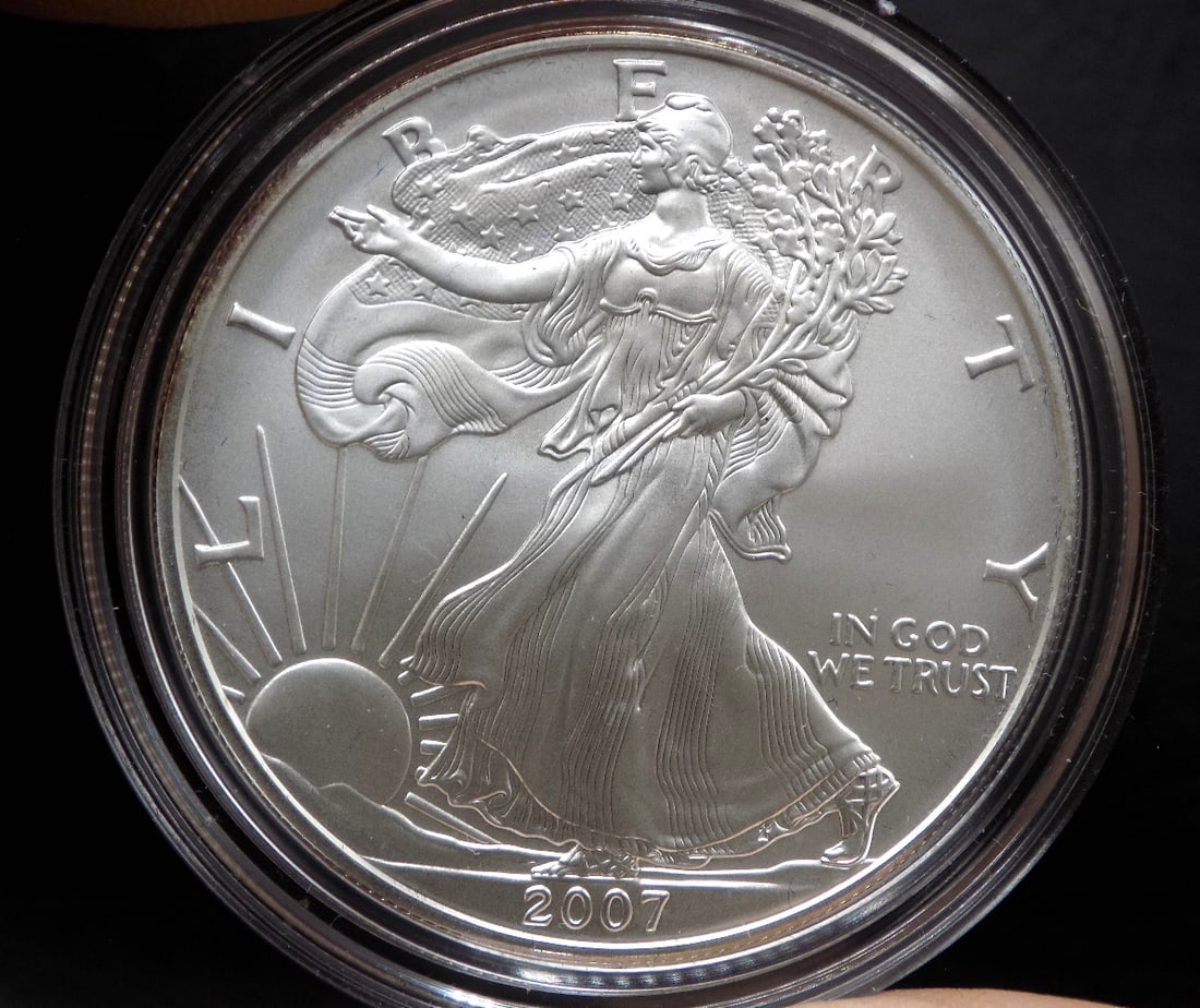 2007 W American Silver Eagle Dollar Uncirculated (1 of 5)