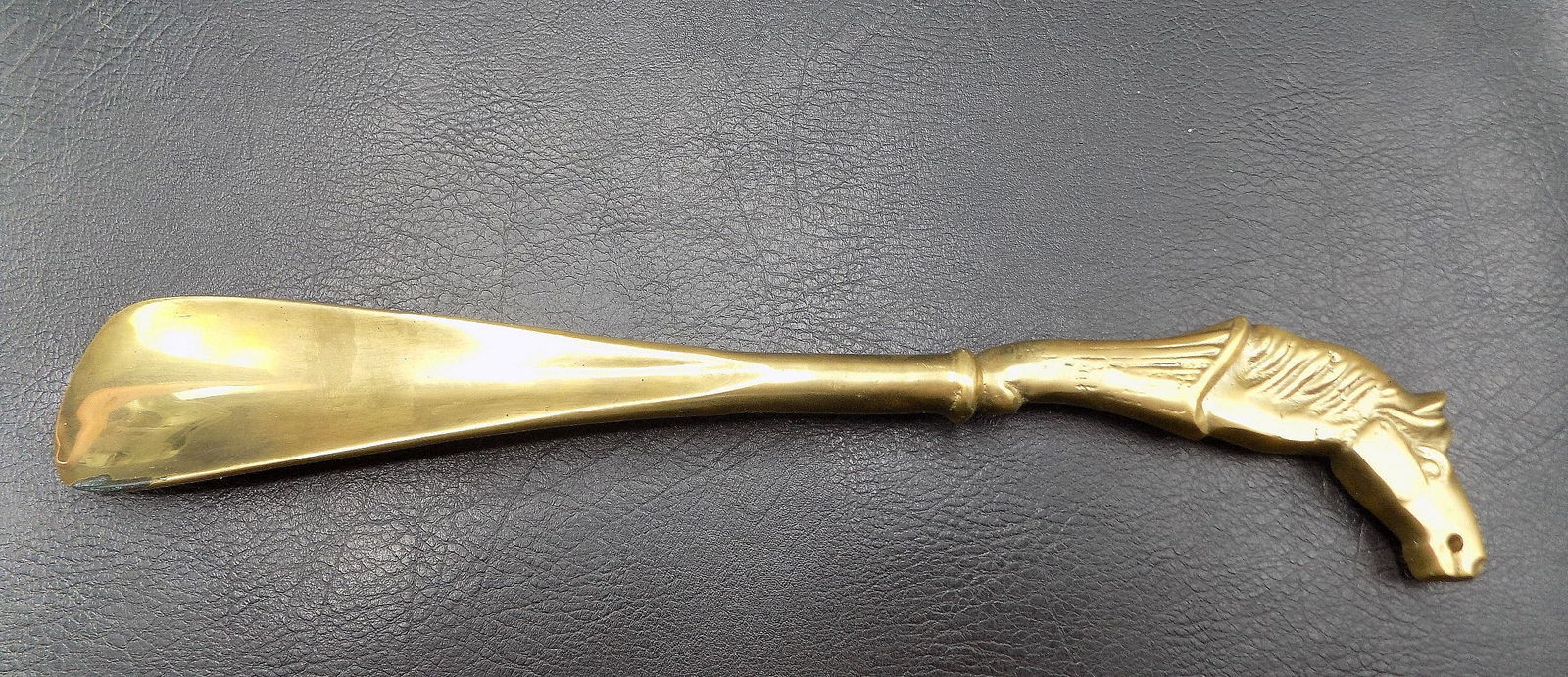 Vintage brass horse head shoe horn (1 of 6)