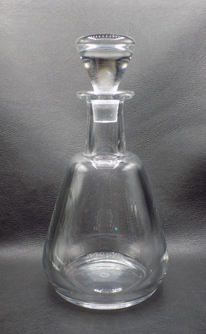 Vintage signed Baccarat bottle with stopper (1 of 6)