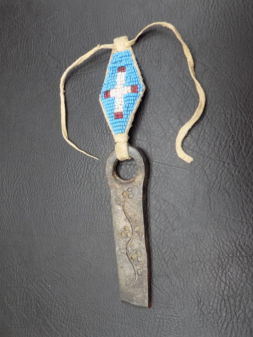 Vintage Native  American Indian beaded fire starter (1 of 5)