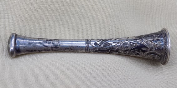 Vintage engraved sterling silver 1920’s cigarette holder