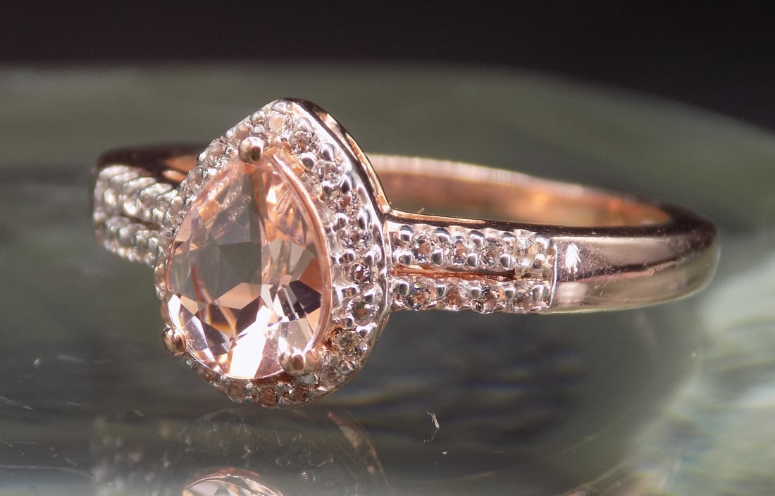 Beautiful morganite sterling  silver ring (1 of 5)