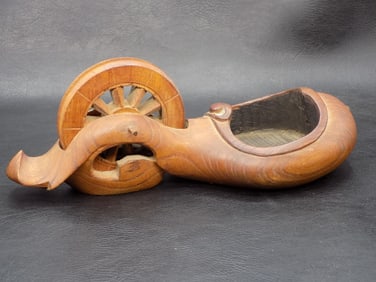 Vintage Japanese carpenters sumitsubo ink pot chalk line