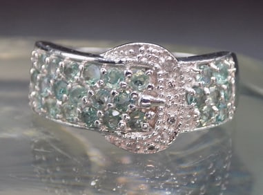 Beautiful peridot and topaz sterling silver ring