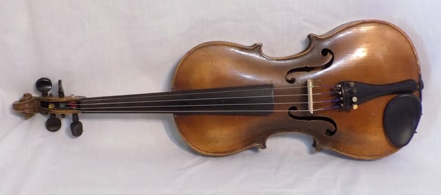 Antique signed Stainer full size violin with case