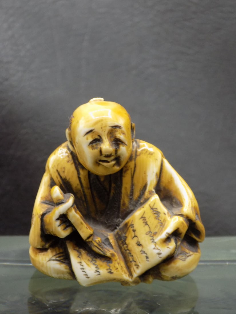 Very nice vintage Oriental carved Netsuke (1 of 8)
