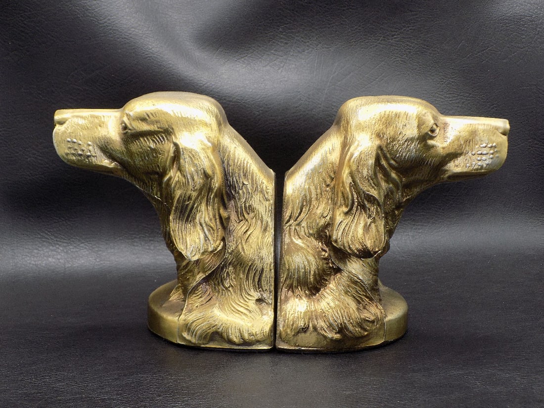 Very nice pair of vintage dog bookend (1 of 6)