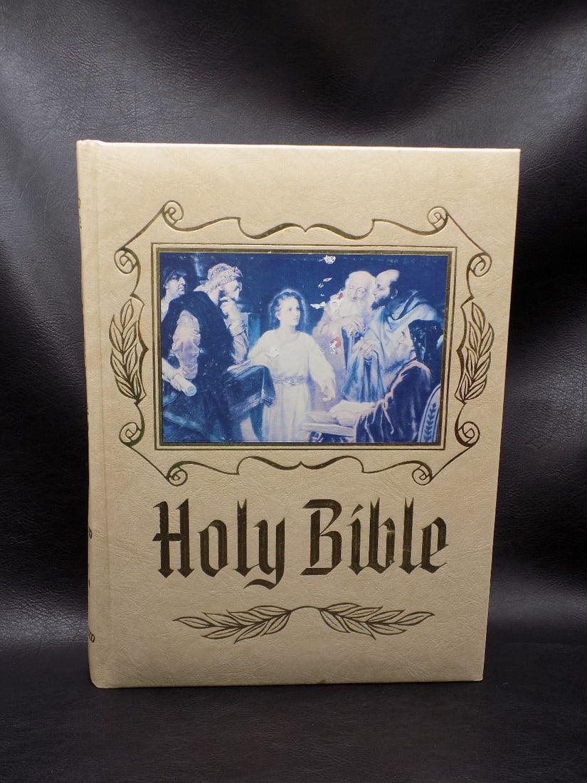 Catholic Heirloom Edition Holy Bible . (1 of 10)