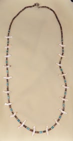 Vintage Native American Indian fetish necklace. Fetish and heishi with turquoise