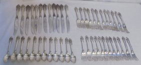 Grand Baroque by Wallace 48 pieces sterling silver flatware set