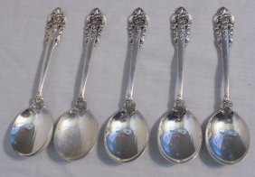 Grand Baroque Wallace sterling silver 5 gumbo or soup spoons