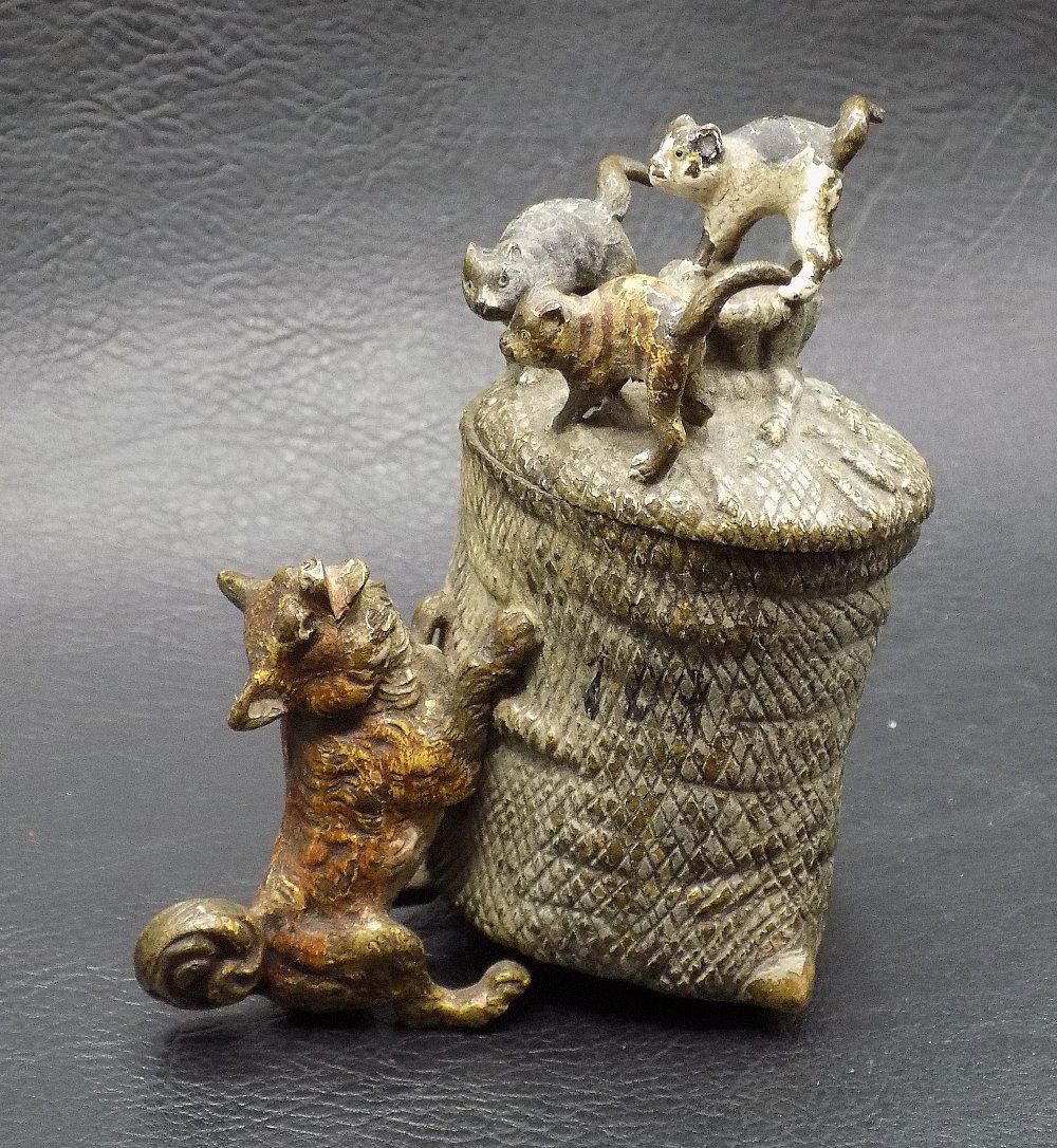 Exceptional antique Austrian Vienna bronze match holder striker with dog and cats. (1 of 5)