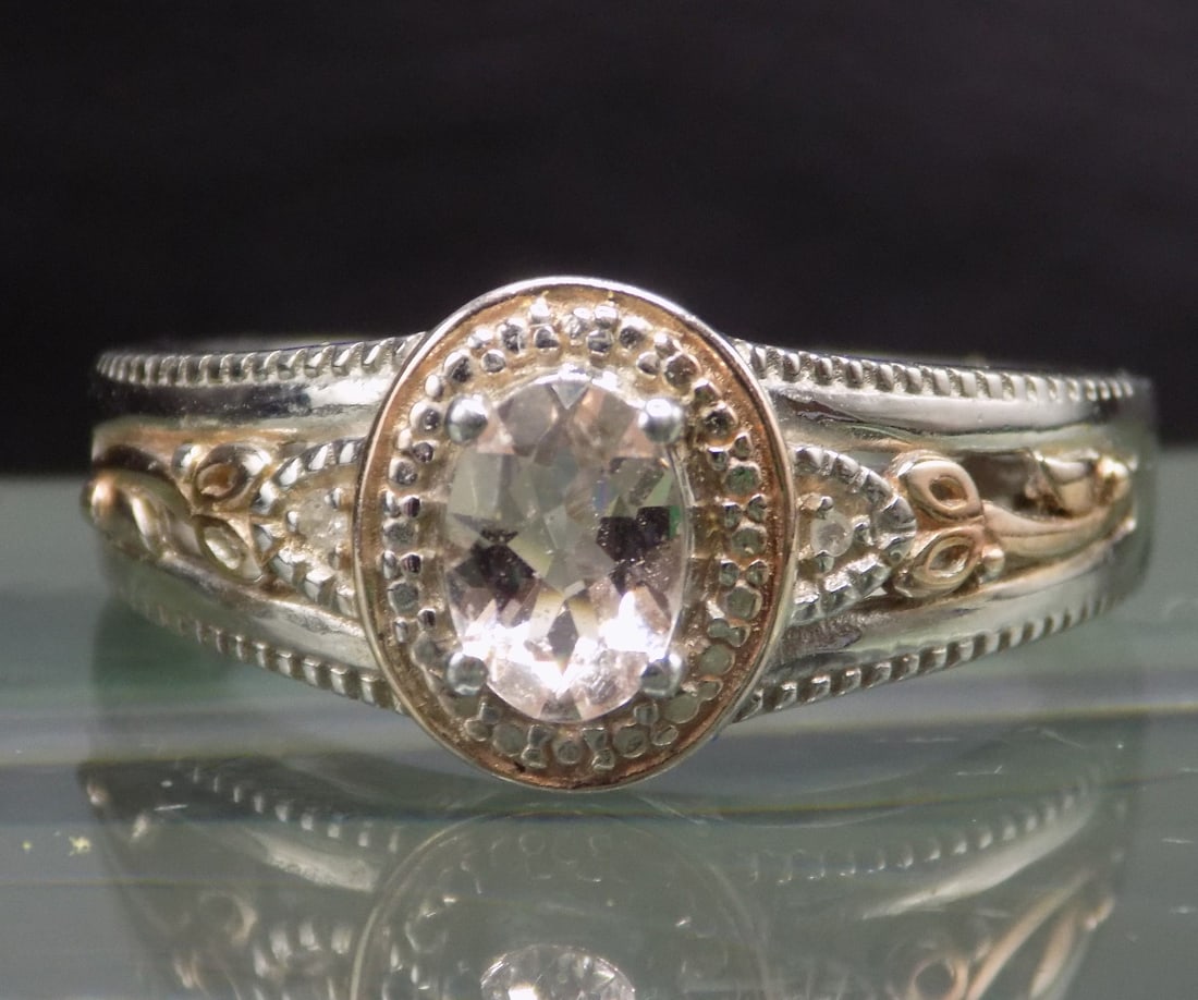 Beautiful 1 ct morganite opal sterling silver ring: Beautiful 1 ct morganite opal sterling silver ring