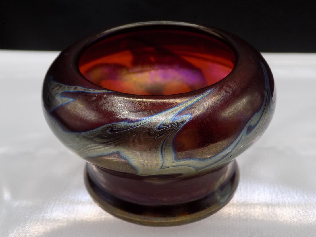 Beautiful antique signed L.C.T. Tiffany Favrile red  decorated miniature art glass vase (1 of 11)