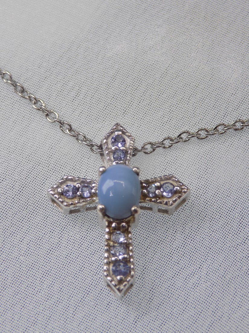 Beautiful Larimar and amethyst sterling silver cross and chain (1 of 5)