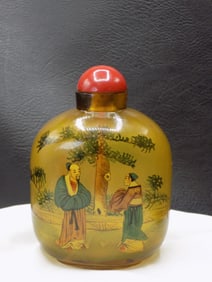 Exceptional large vintage hand painted Oriental snuff bottle