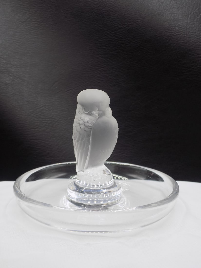 Neat signed Lalique art glass ring tray with bird. (1 of 9)