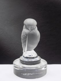 Vintage signed Lalique art glass paperweight with bird in original box