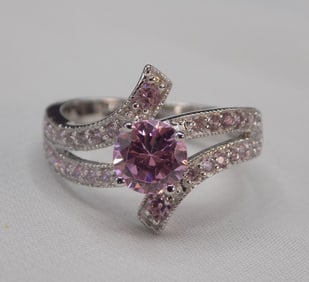 Beautiful 2 cwt pink sapphire and topaz sterling silver ring