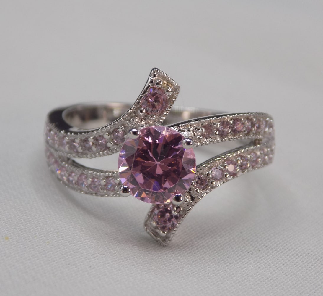 Beautiful 2 cwt pink sapphire and topaz sterling silver ring (1 of 5)