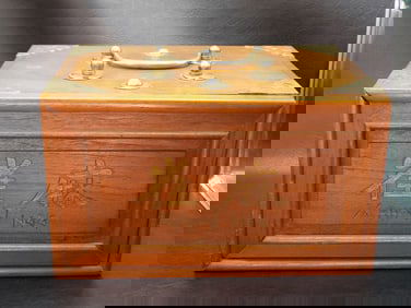 Fabulous 1923 Genuine Mah Jongg set in original box