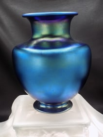 Magnificent antique large signed Tiffany art glass vase