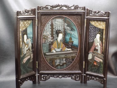 Very pretty vintage Oriental hand painted folding table top screen