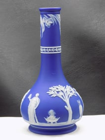 Splendid antique Wedgewood Jasperware vase