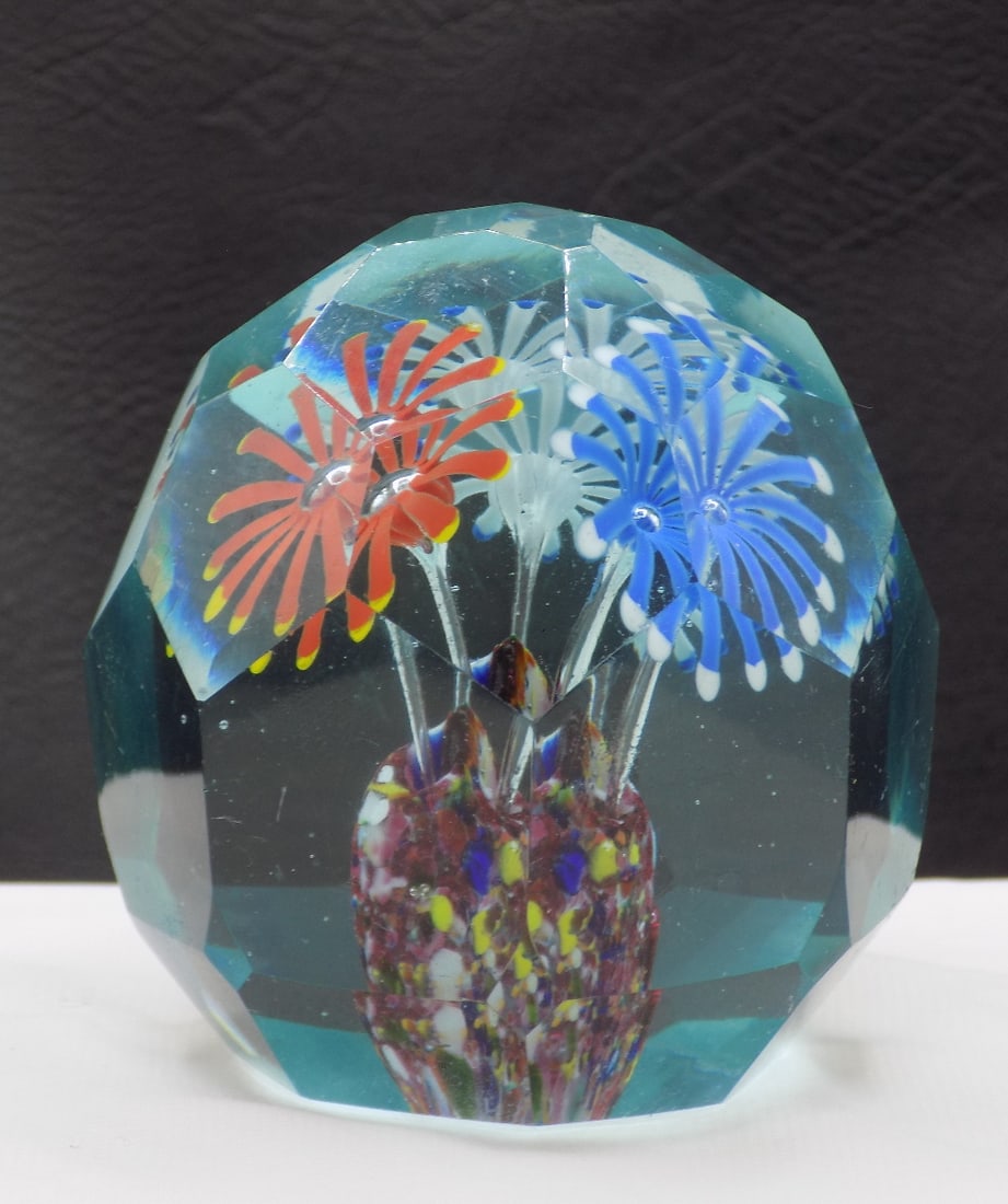 Vintage art glass paperweight with flowers in vase: Vintage art glass paperweight with flowers in vase and cut glass external design. Great quality and detail. In very good original as found condition. 2 ¾ inches tall x 2 5/8 wide near center