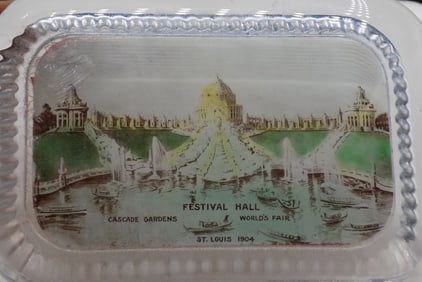 1904 St. Louis Worlds Fair paperweight. Louisiana Purchase Exposition