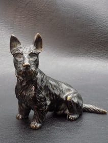 Cute antique bronze Scottie dog