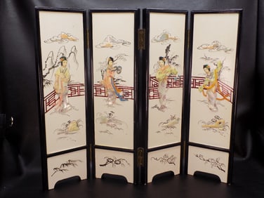 Charming vintage Oriental table top folding screen