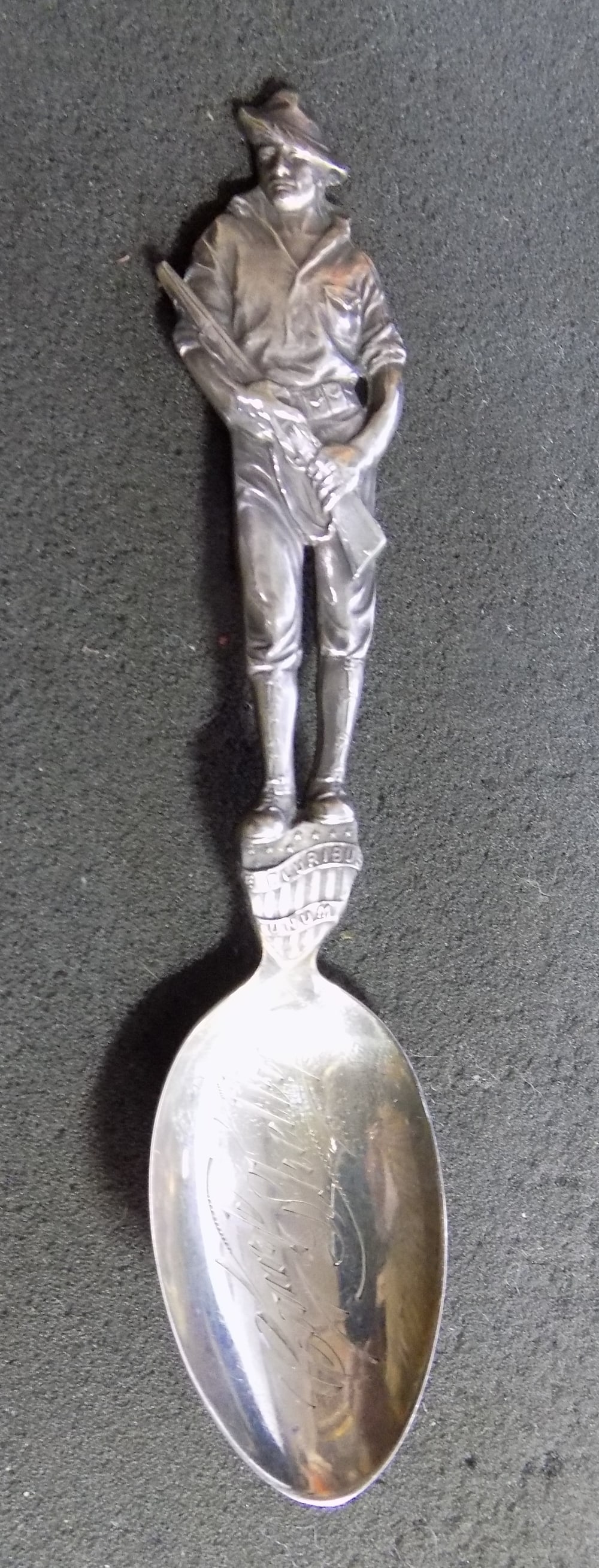 Vintage WWI soldier sterling silver spoon (1 of 9)
